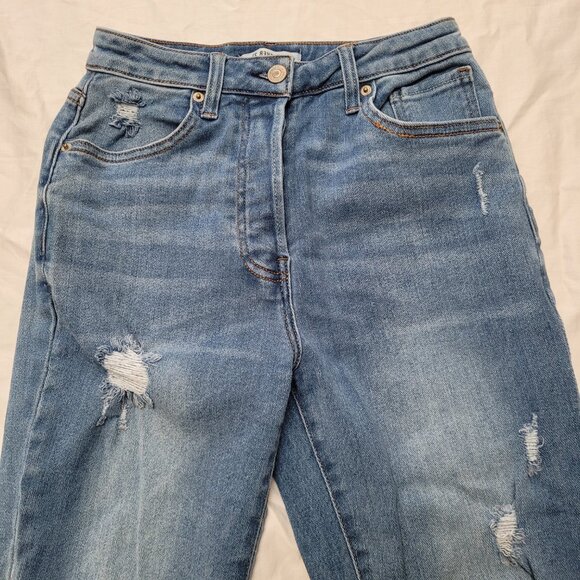Button Fly Distressed Jeans Medium Wash Size 26 Stretchy Forever 21 - Picture 2 of 14